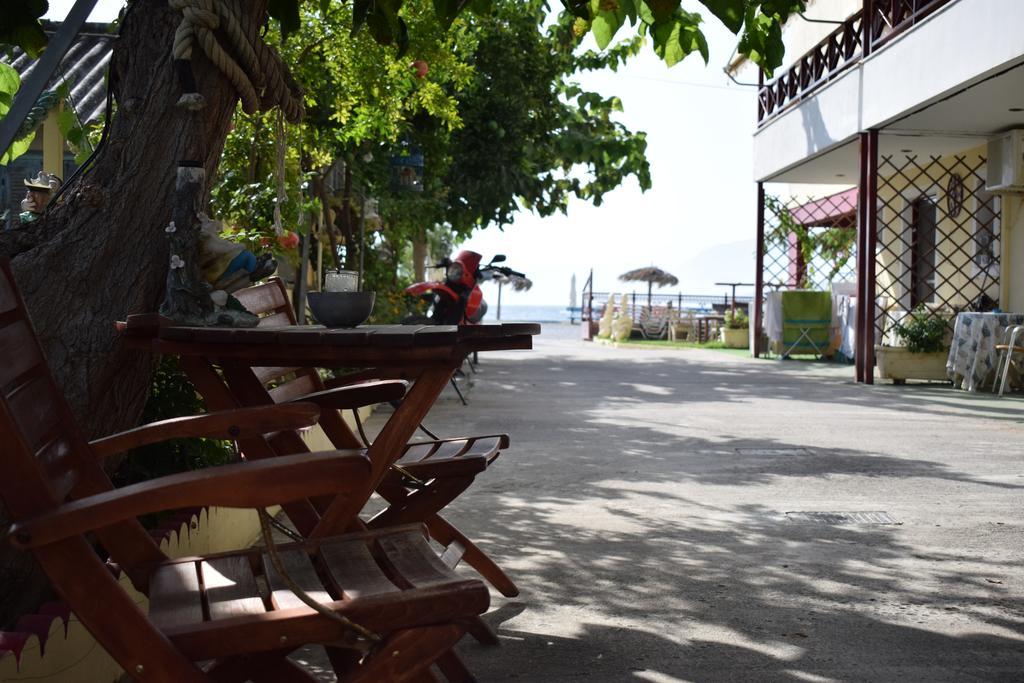 Akrotiri Rooms อายิโอกัมโปส ภายนอก รูปภาพ